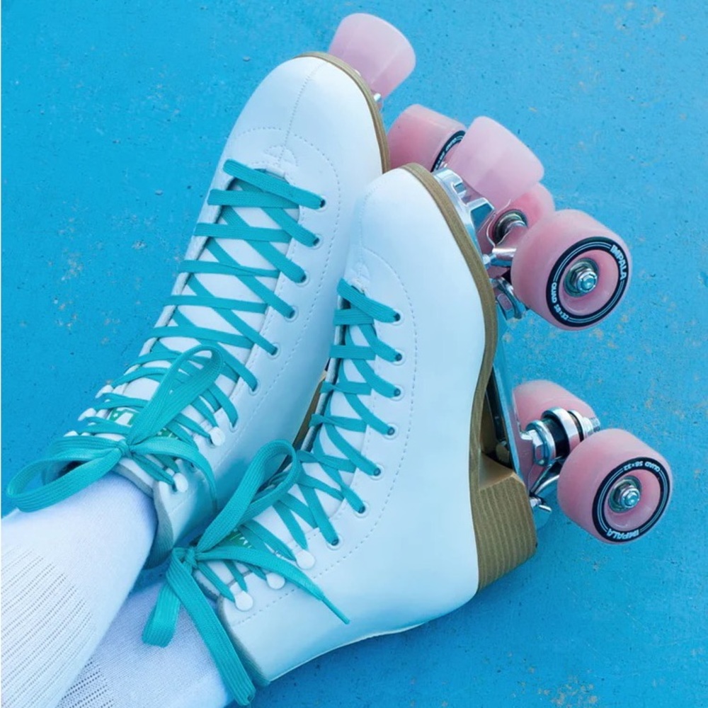 IMPALA Quad Skate - White Roller Skates with Pink Wheels and Blue Laces Size 8
